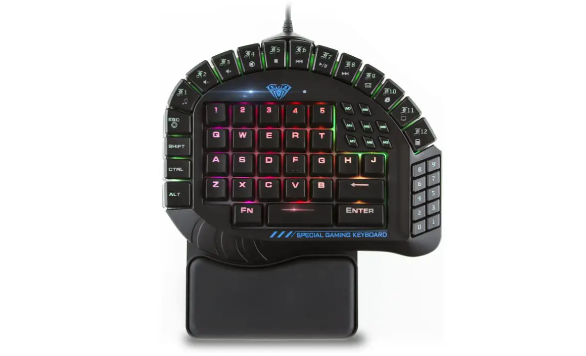 Beastron Aula Excalibur One Handed Gaming Keyboard